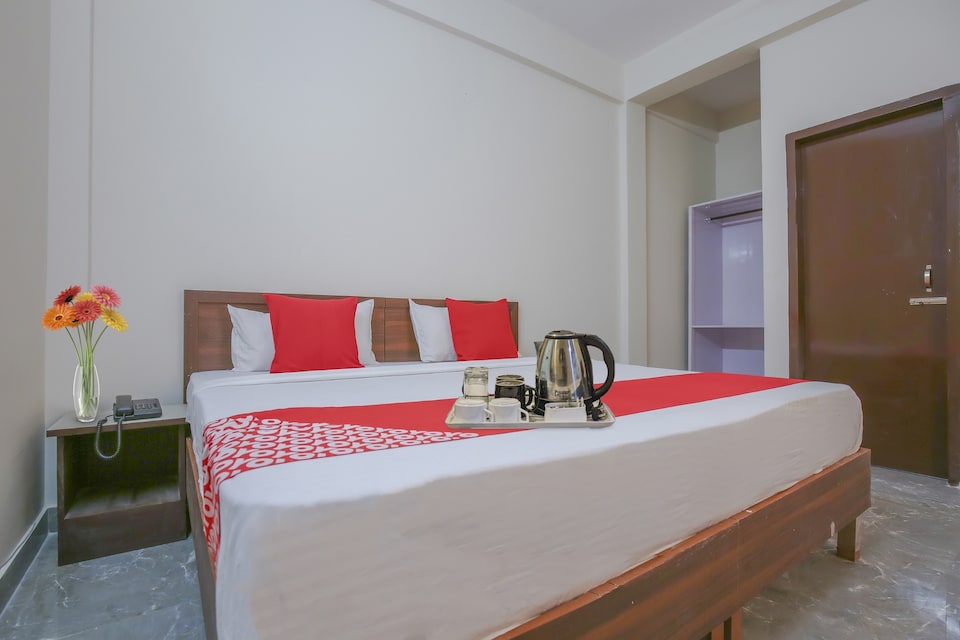 OYO King Palace, Central Chandigarh, Chandigarh