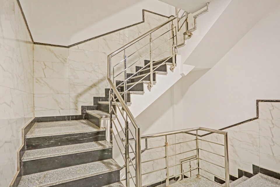 Flagship Rivaaz Guest House Near Azadpur Metro Station, North Delhi, Delhi