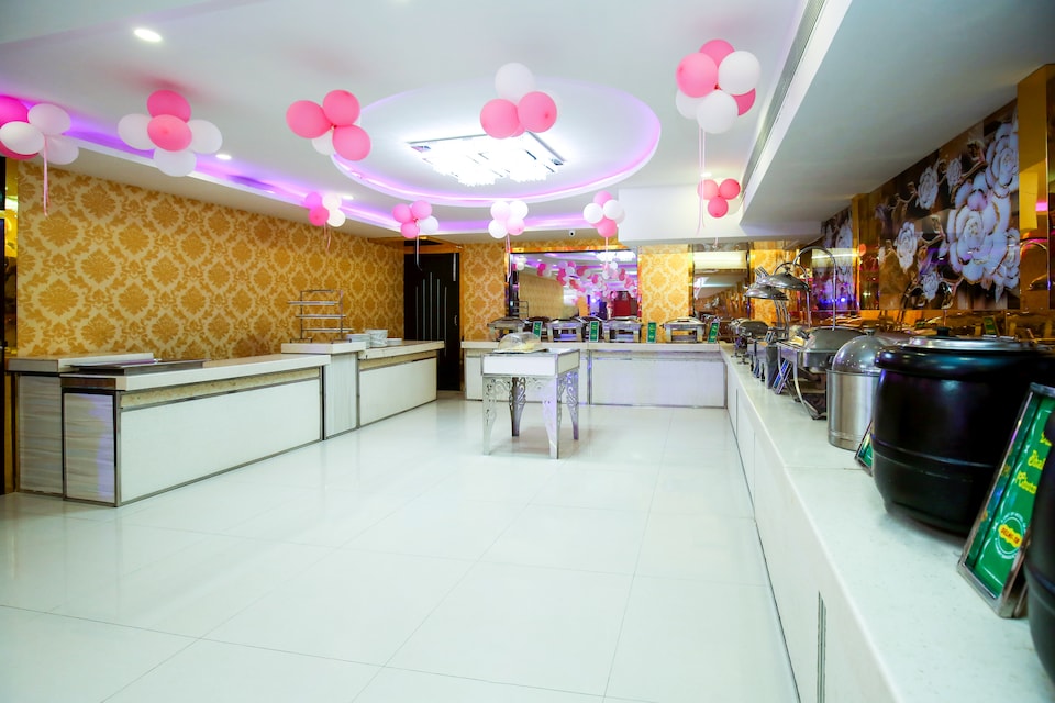 Capitol O 10558 Welcome Inn, Rajouri Garden Delhi, Delhi