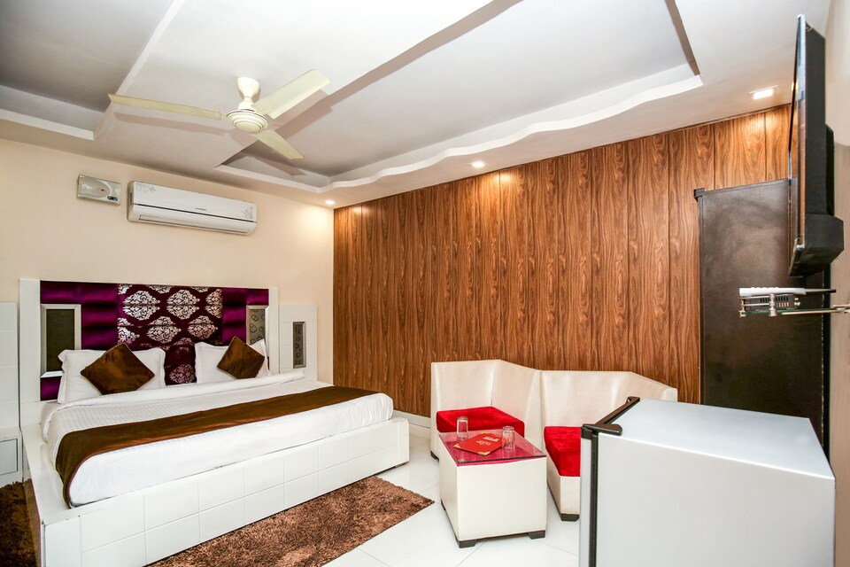 Capitol O 10558 Welcome Inn, Rajouri Garden Delhi, Delhi