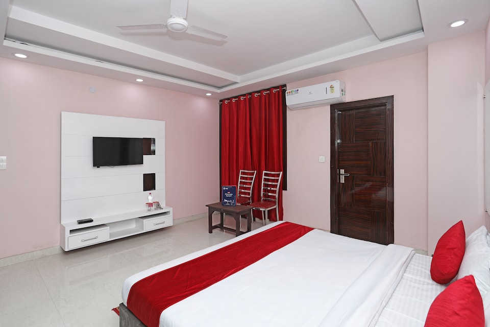 OYO 10559 Pitampura, Pitampura - Rohini Delhi, Delhi