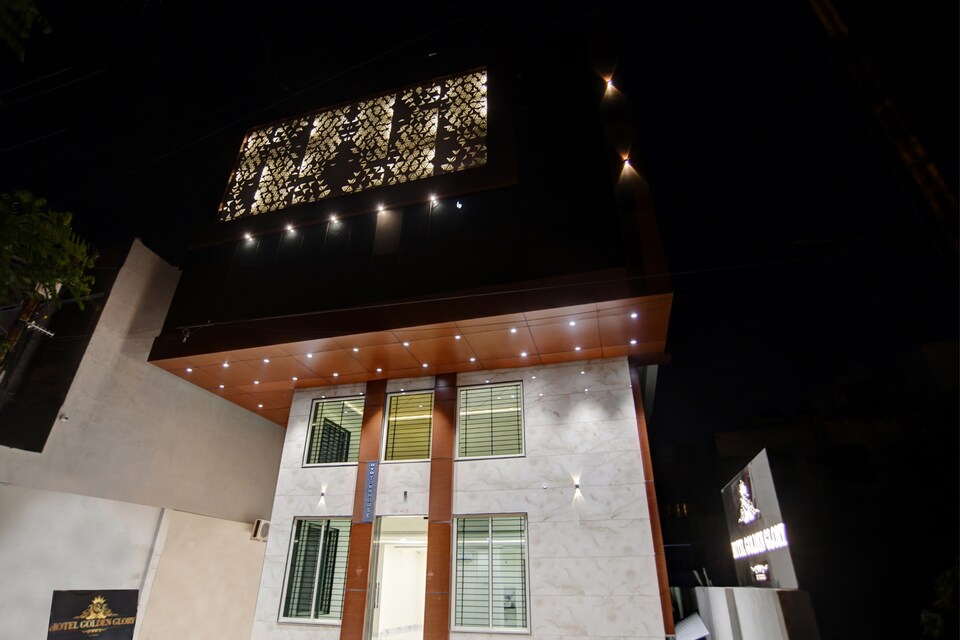 OYO Townhouse 1004 Hotel Golden Glory, MG Road Indore, Indore