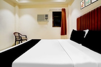 Super Collection O Ulhasnagar Railway Station Formerly Hotel Derby