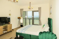 OYO 862 Studio Apartment,Maya Tower 1, Jumeirah Village Triangle	