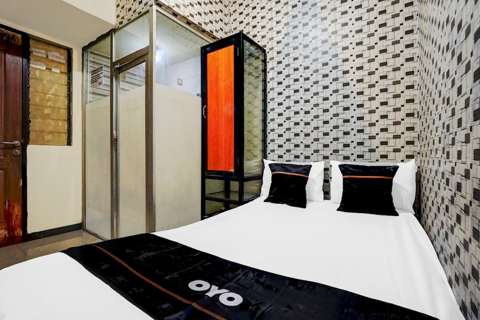 Hotel O Surabaya near Universitas Airlangga formerly Kertajaya Residence Surabaya, Gubeng, Surabaya
