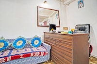 Hotel O Laxmi Niwas