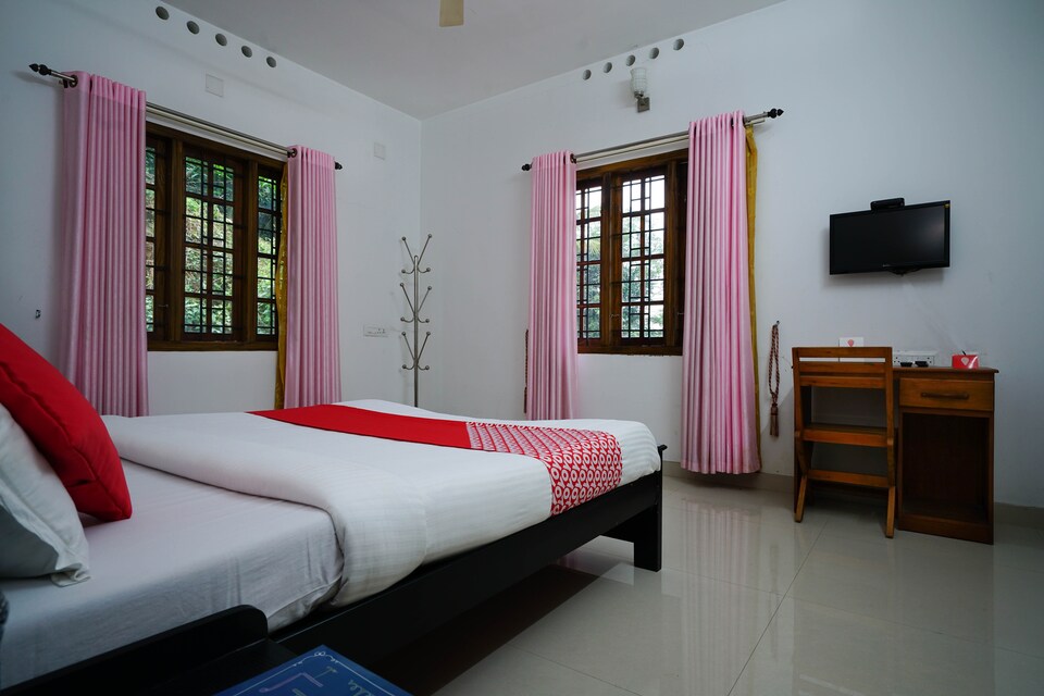 OYO 10639 Wonderful Homestay, Anachal, Munnar