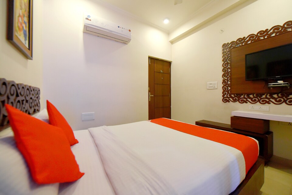 OYO 10391 Hotel Royal Sunshine, Sindhi Camp, Jaipur