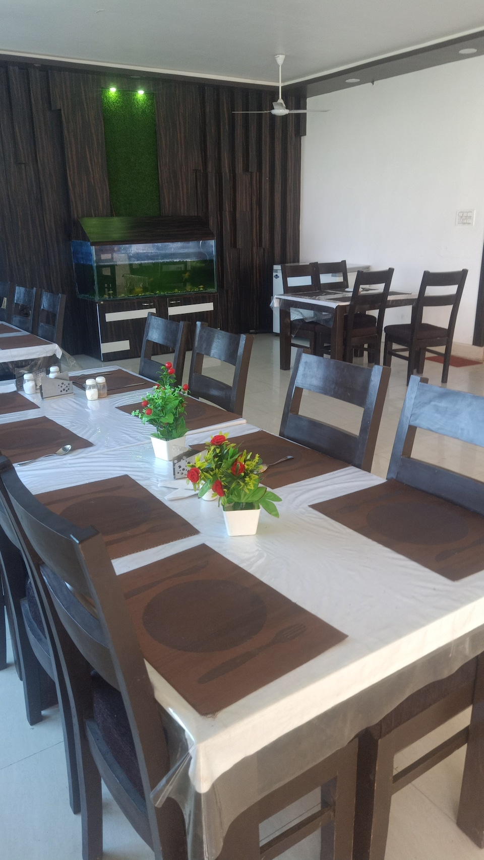 Capital O Riz Heritage Hotel & Restrarent, Hardoi, Hardoi