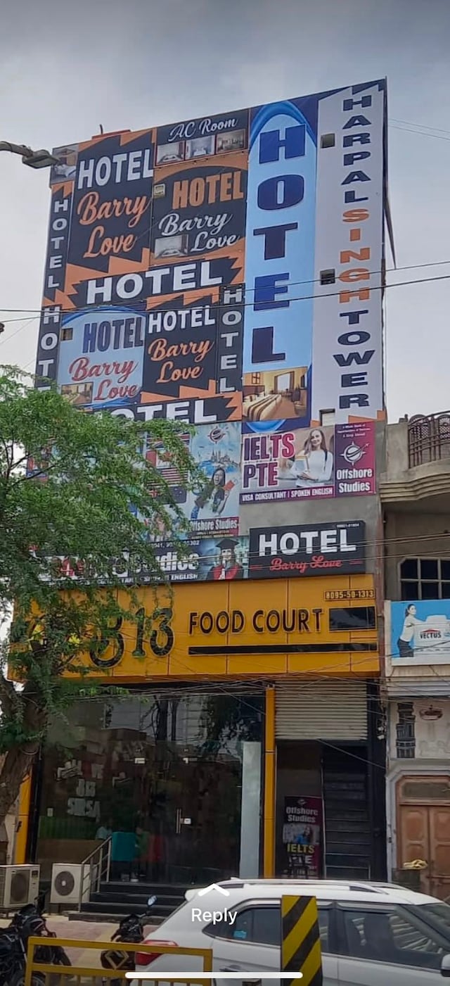 OYO Hotel Barry Love