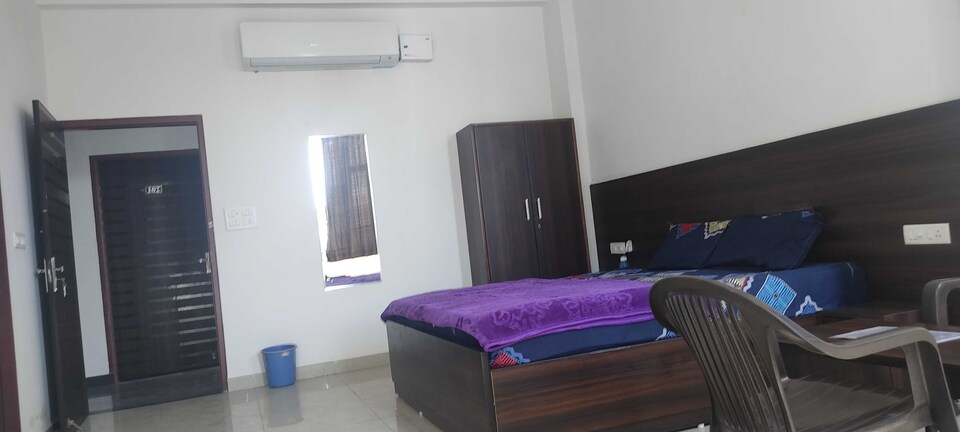 Collection O Kesari Hotel, Jaipur Airport, Jaipur