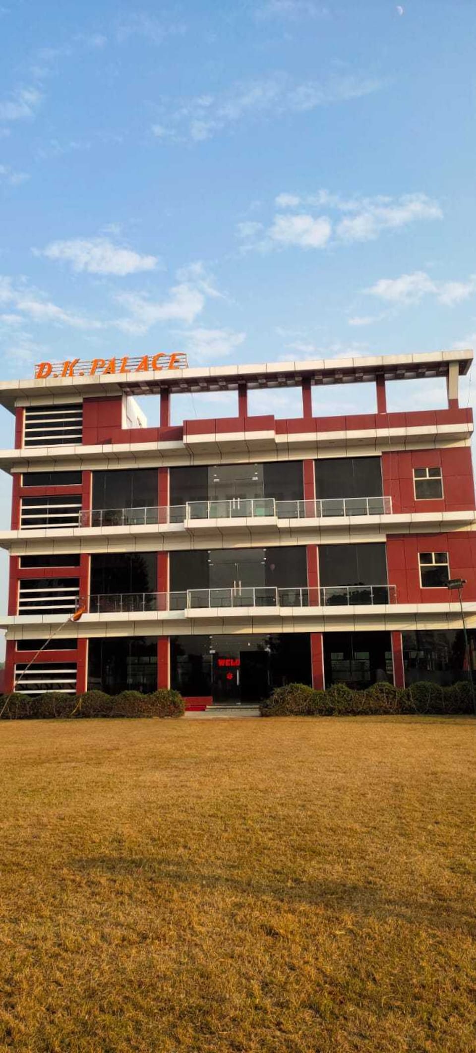 OYO 88429 Dk Palace, Airport Lucknow, Lucknow