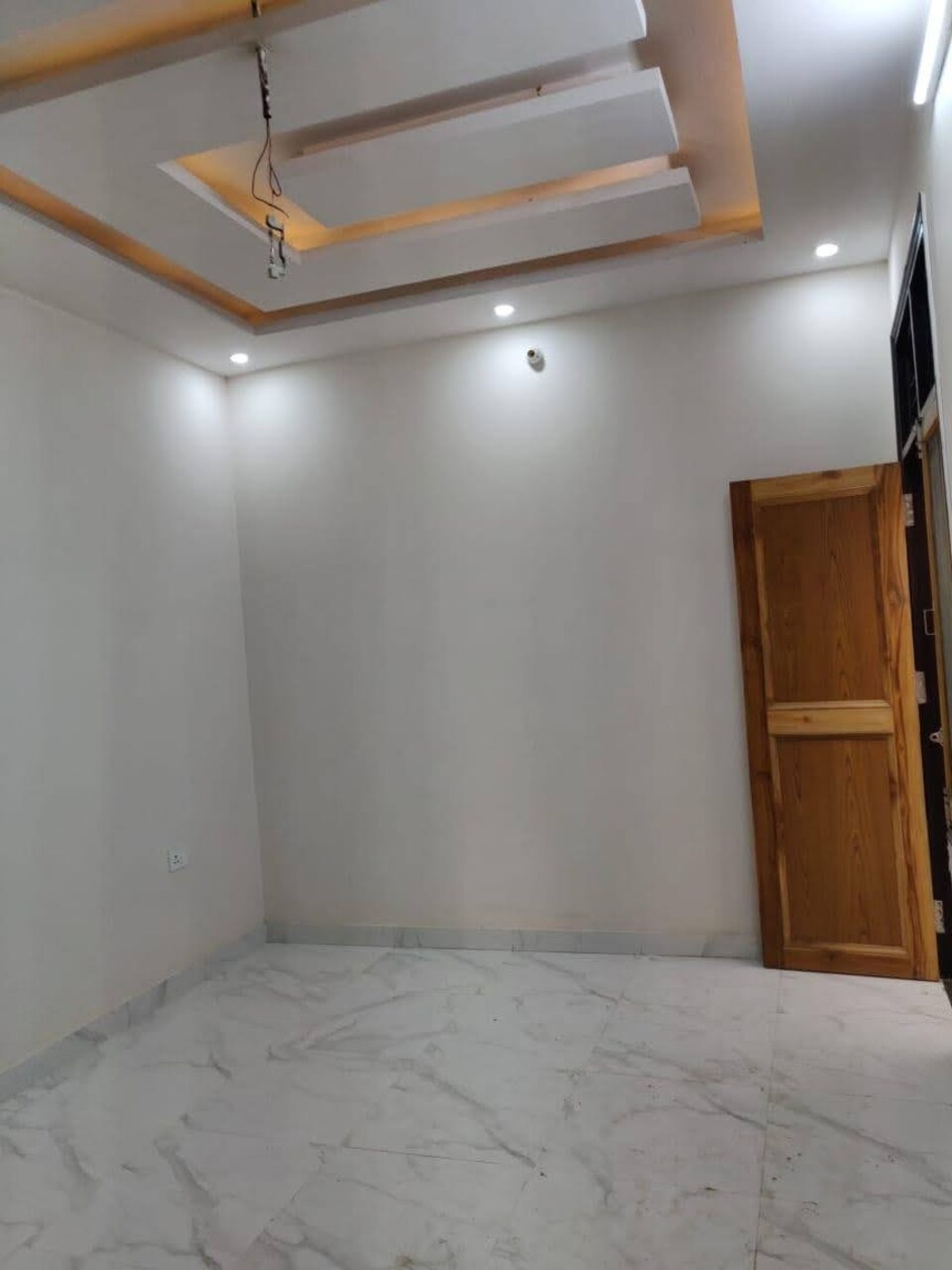 SPOT ON Hotel Siya Grand, Golghar, Gorakhpur