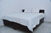 Hotel O Krishna