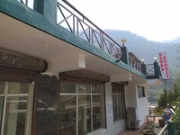 OYO Ganga Ashrey Hotel & Resort