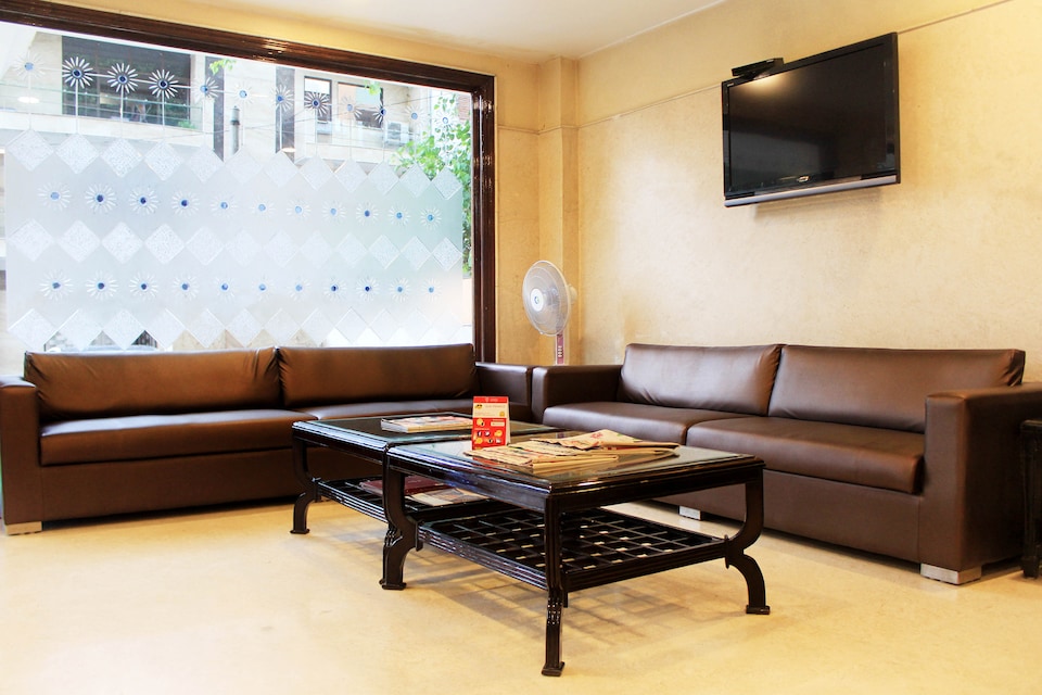 OYO 1439 Hotel Maan K, Karol Bagh Delhi, Delhi