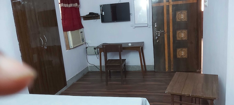 OYO Raj Hotal, Gandhi Maidan Patna, Patna