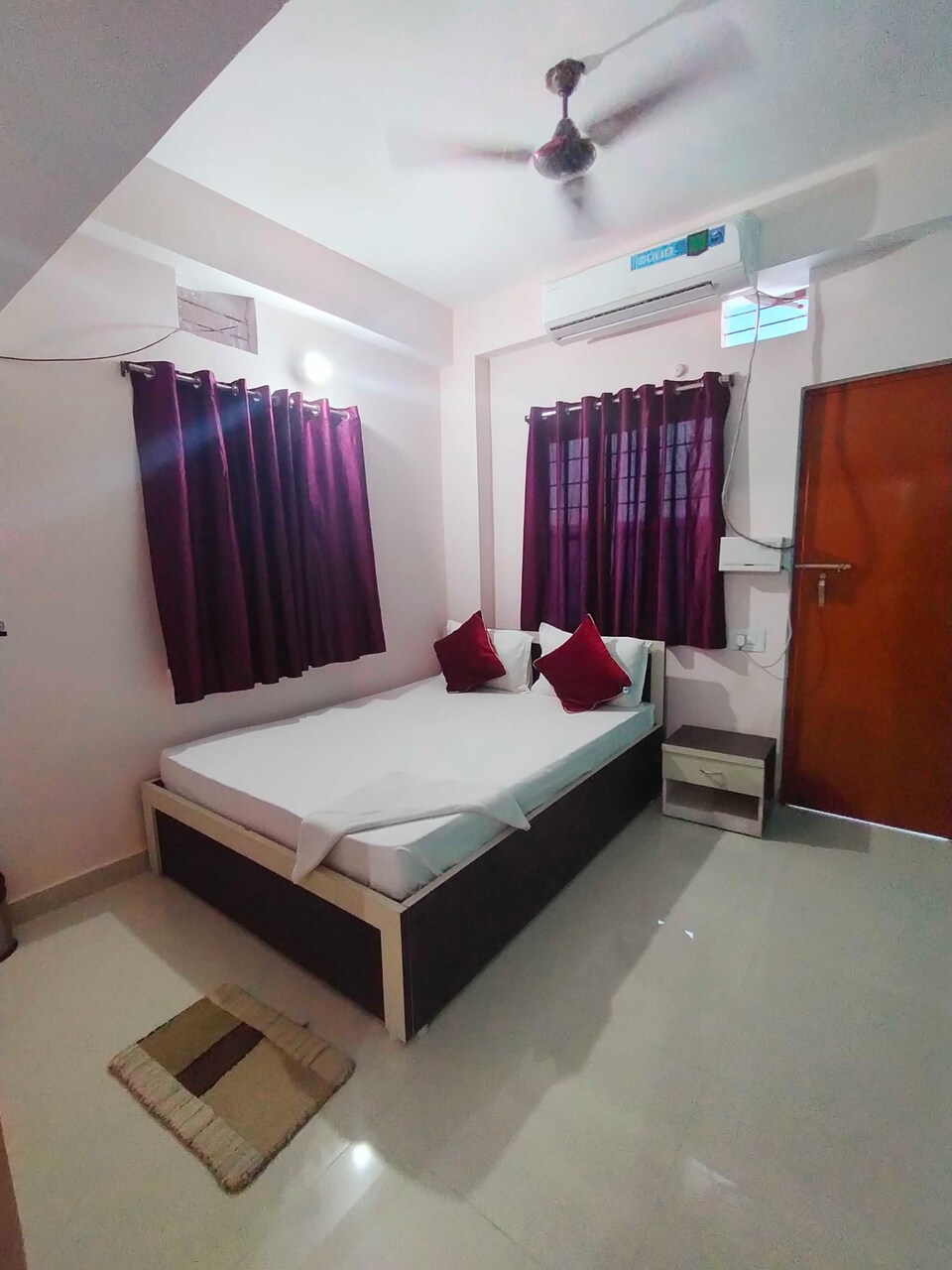 OYO Raj Hotal, Gandhi Maidan Patna, Patna