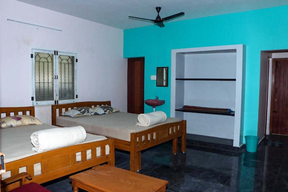 POP Veeras Lodge, Cumbum, Cumbum