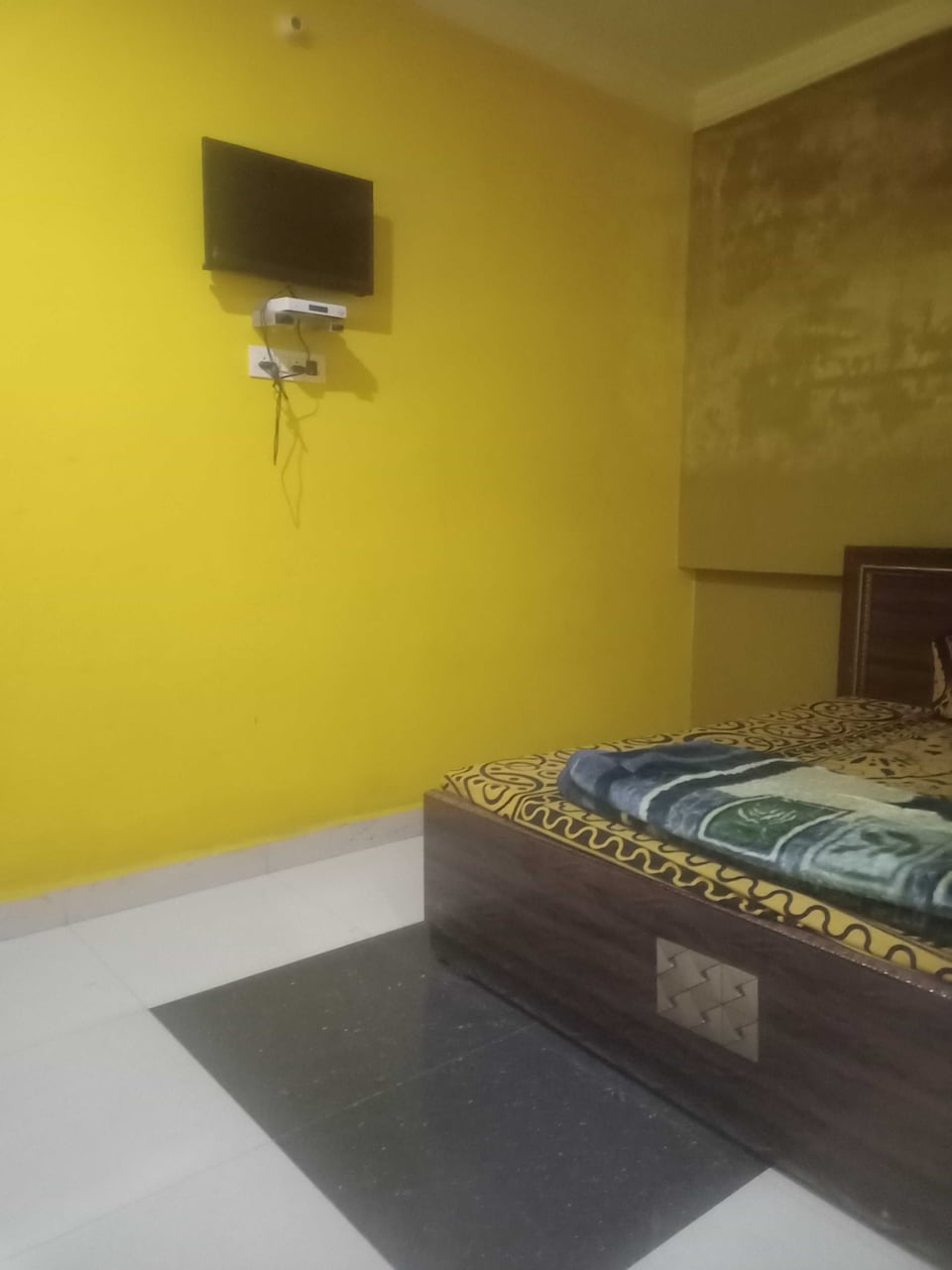 OYO 88587 Anupam  Hotel And Restaurant, Fatehpur city, Fatehpur