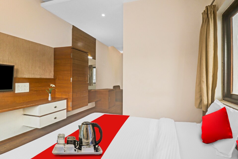 OYO Hotel Aquaa Near Candolim Beach, Calangute Goa, Goa