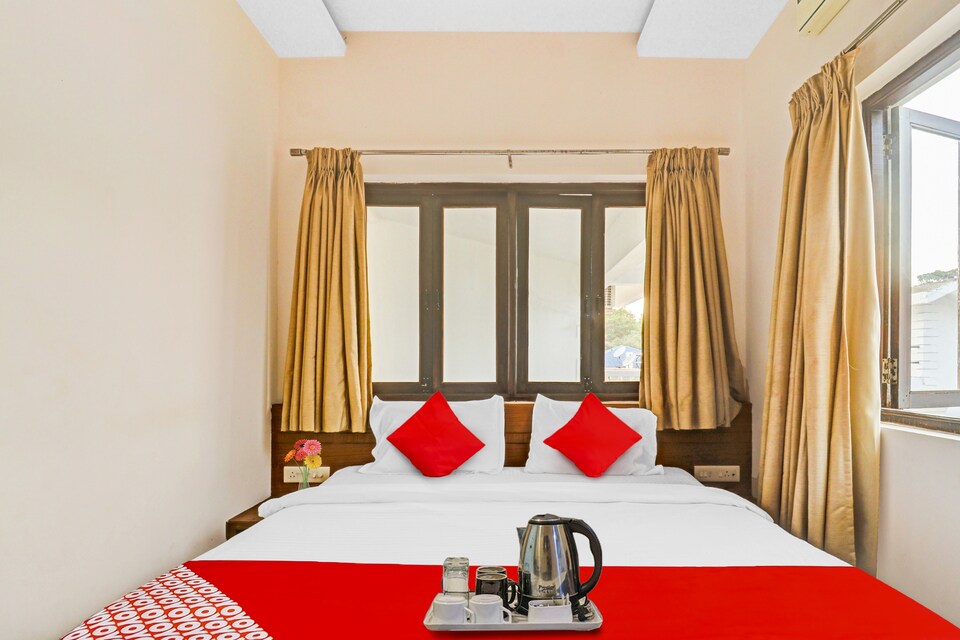 OYO Hotel Aquaa Near Candolim Beach, Calangute Goa, Goa