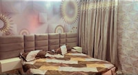 OYO Home Meharz Mansion