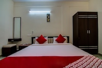 OYO Srk Guesthouse
