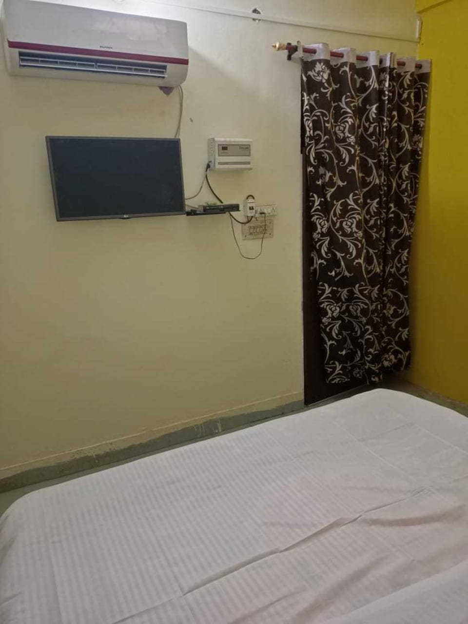 Flagship Hotel Galaxy, Meerut, Meerut