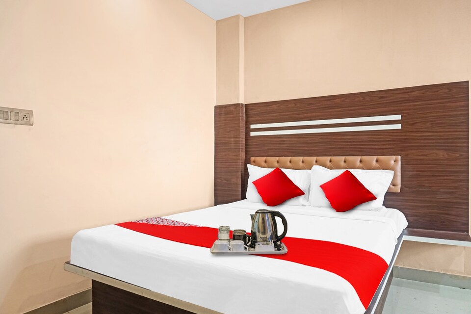 OYO Flagship 88665 Hotel Shivdeep, Hinjewadi Pune, Pune
