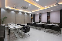 OYO Hotel Grand Manoranjan