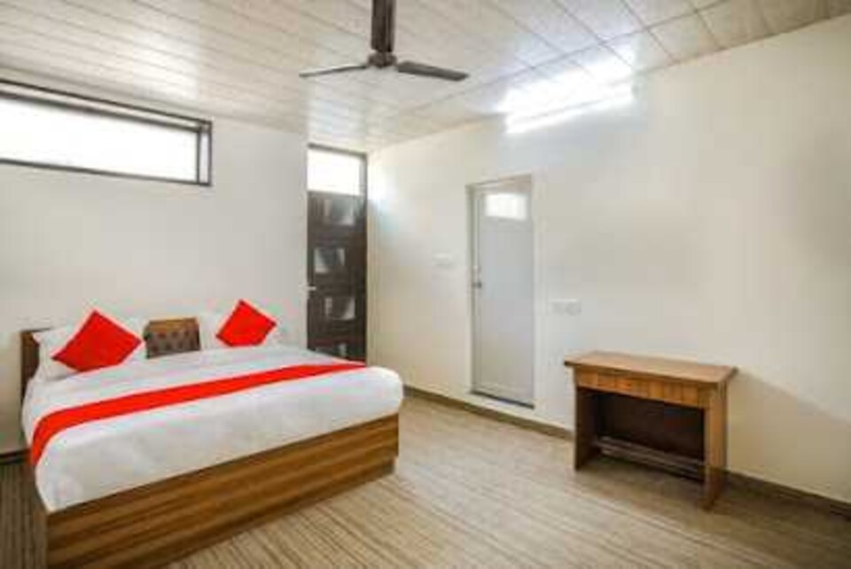 POP Gk Guest House, POP Delhi, Book ₹447 OYO