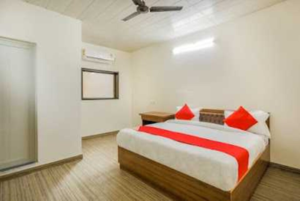 POP Gk Guest House, Okhla Jasola Delhi, Delhi