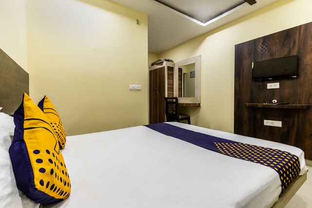 SPOT ON Dreams Inn Near Lalbagh Botanical Garden