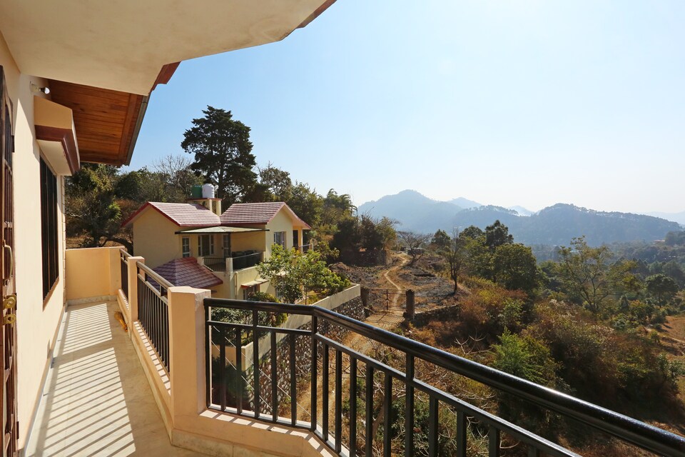OYO Home 11726 Cozy Valley View 2BHK, Sattal, Nainital