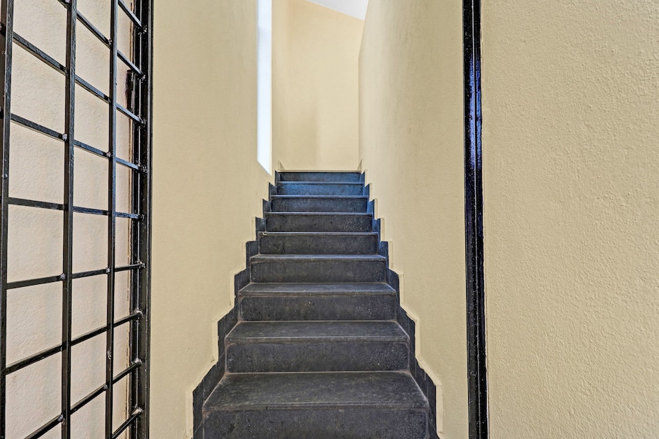 Super Hotel O Mn Residency Near Ragigudda Sri Prasanna Anjaneyaswamy Temple, BTM Madiwala Bangalore, Bangalore