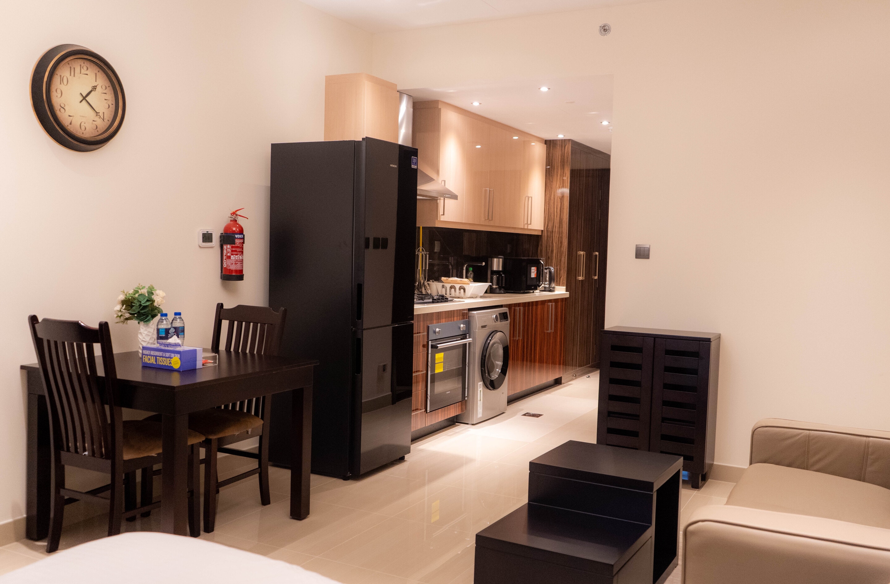 OYO 880 Home Elite Downtown studio, Business Bay