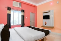  Hotel O Tarapith Temple Formerly Prerana