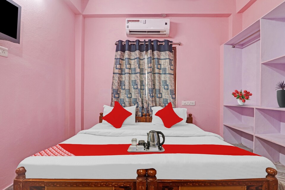 OYO Pratap Guest House, LB Nagar-Uppal, Hyderabad