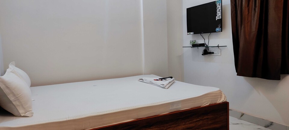 OYO 88902 Hotel Shanti Inn, Ruby Hospital Kolkata, Kolkata