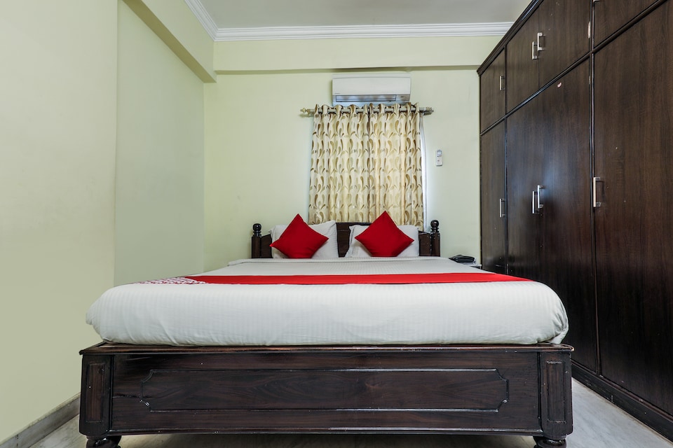 OYO 10597 Shri Nirvana Inn, Kothaguda, Hyderabad