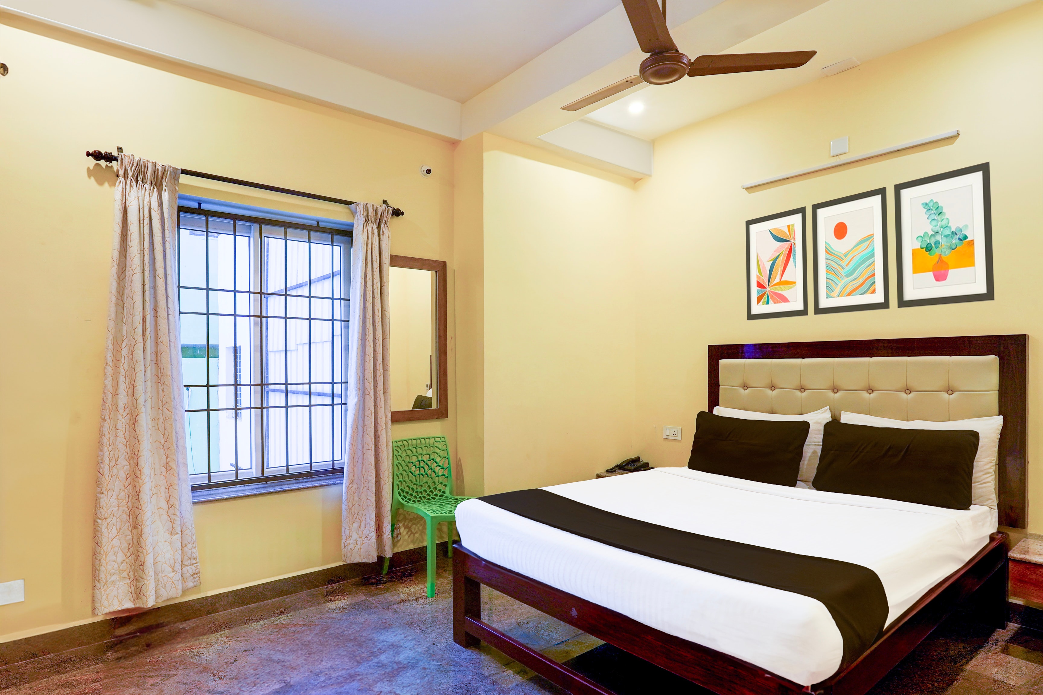 super-townhouse-white-town-near-rock-beach-townhouse-pondicherry-book