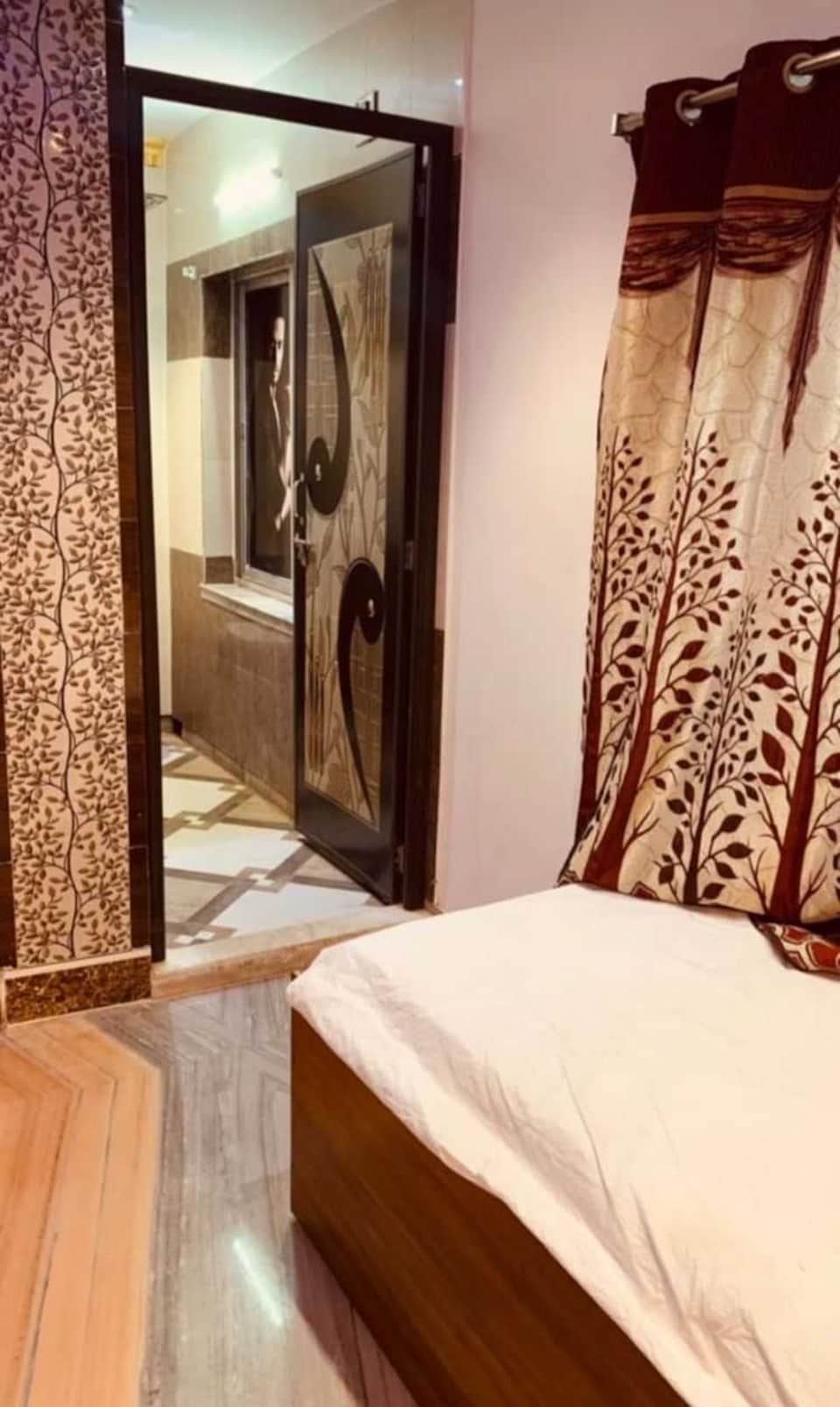 SPOT ON 88990 Balaji Hotel And Lodge, Howrah Kolkata, Kolkata