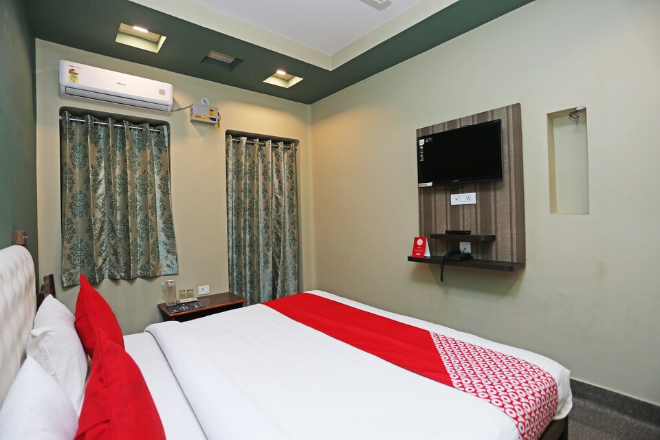 OYO 10707 Hotel Gokul Grand, Lanka, Varanasi