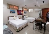 OYO 867 Roncales Travellers Inn 