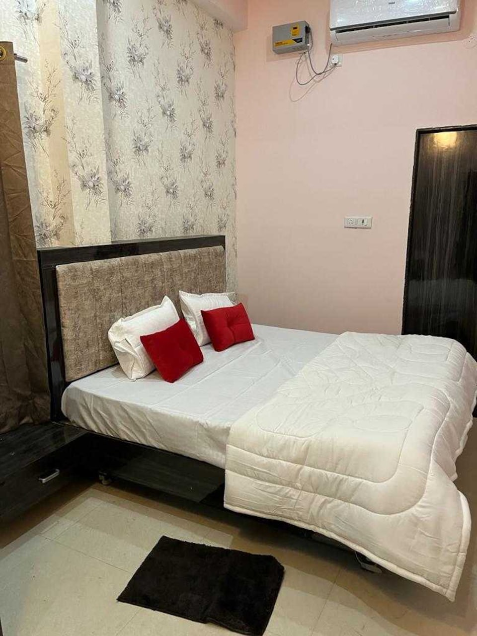 Capital O The Awadh Residency, Satna, Satna