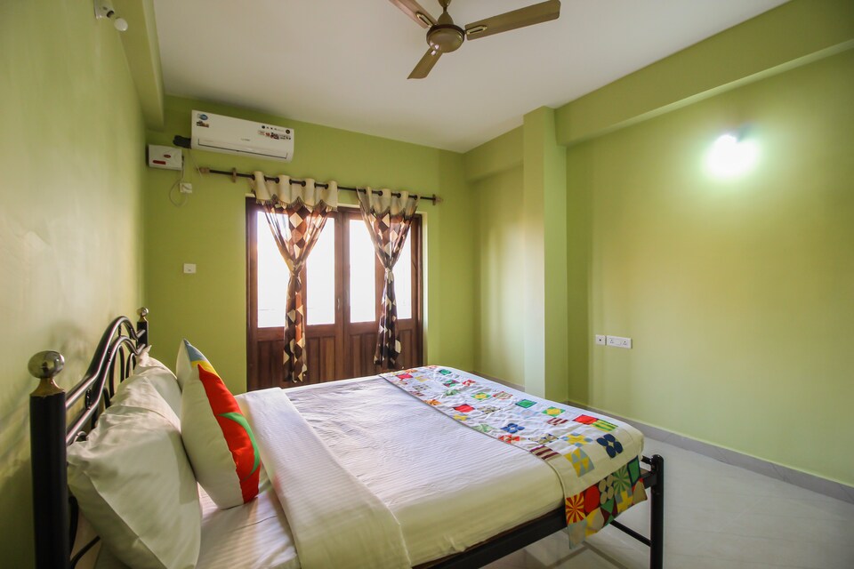 OYO 11076 Home Spacious 2BHK Near Dona Paula, Panjim Goa, Goa