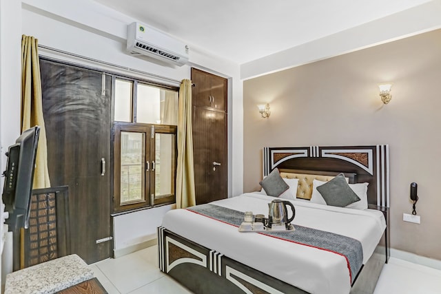 Hotel O Noida premium inn