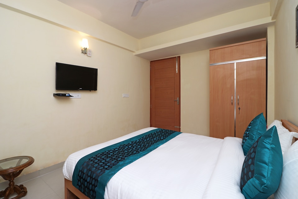 OYO 10664 Aone INN, Noida City Metro, Noida