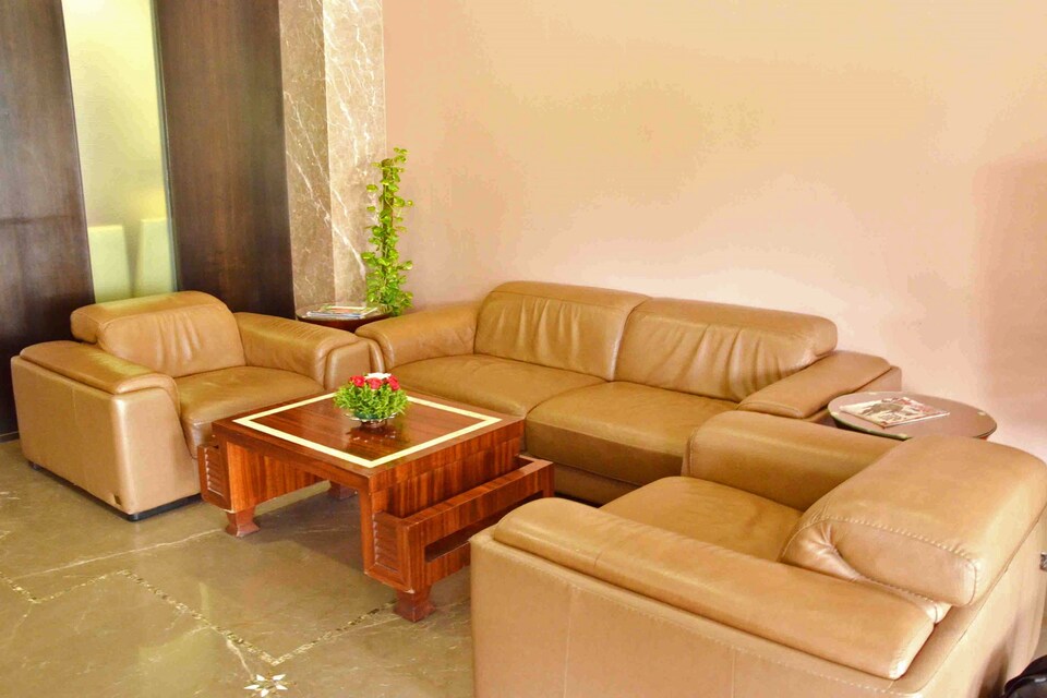 OYO 1449 Hotel Winway, MG Road Indore, Indore